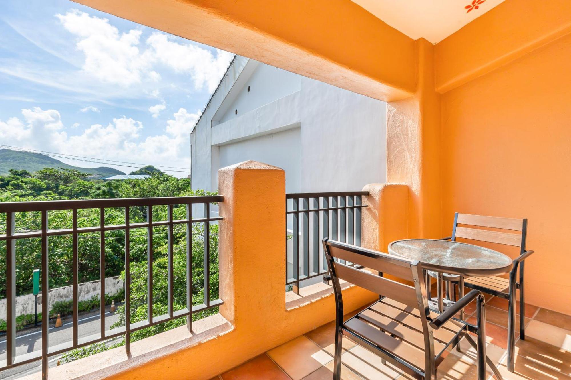 Fairyland & Farm Guest House Kenting Exteriör bild