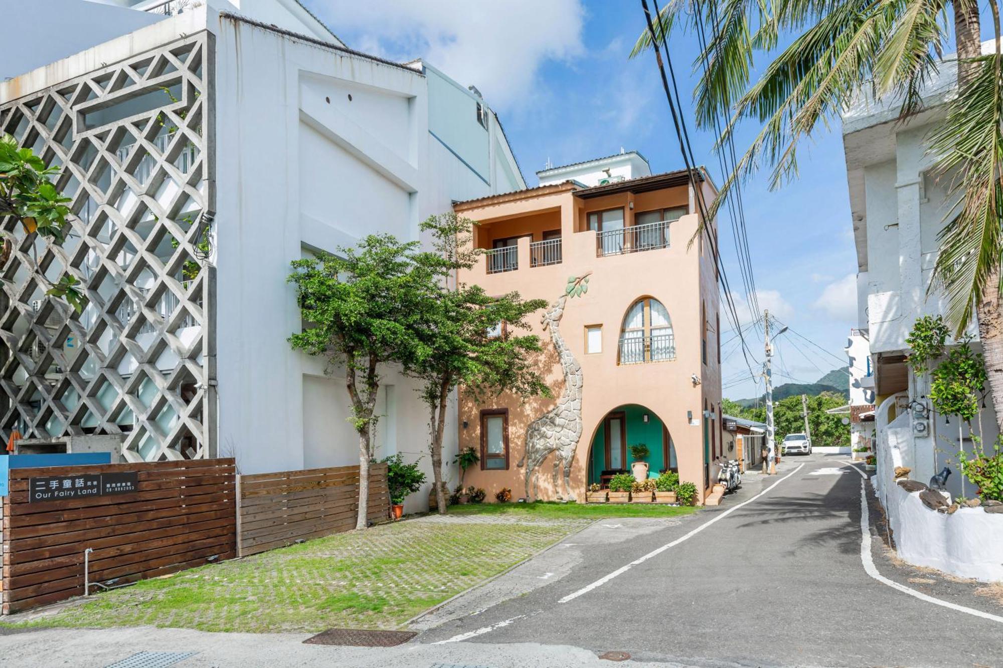 Fairyland & Farm Guest House Kenting Exteriör bild